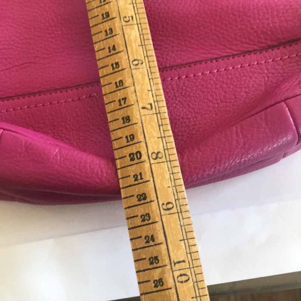 fuchsia Coach bag - Picture 5 of 10